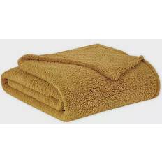 Brooklyn Loom Marshmallow Sherpa Blankets Yellow (228.6x172.72cm)