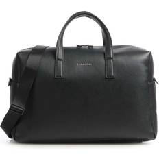 Calvin Klein Weekend Bags Calvin Klein Must Weekend bag - Black