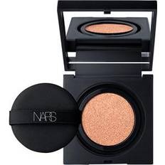 NARS Natural Radiant Longwear Foundation Deauville