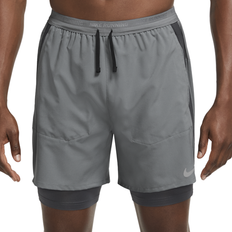 Men - XXS Shorts Nike Men's Stride Dri-FIT Hybrid Running Shorts - Smoke Grey/Dark Smoke Grey/Black