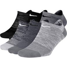 Fitness & Gym - Red Socks Nike Women's Everyday LightWeight Socks 6-pack