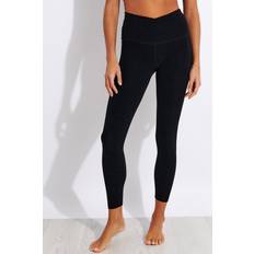 Yoga Trousers & Shorts Beyond Yoga At Your Leisure High-Waisted Midi Leggings Darkest Night