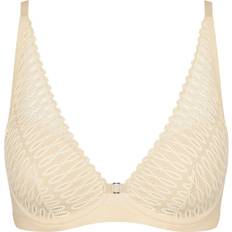 Beige BHs Triumph Women's Aura Spotlight WP Wired Padded Bra - Creamy Dream