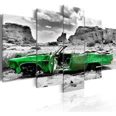 Gröna Tavlor Arkiio Green retro car at Colorado Desert 100x50 Tavla