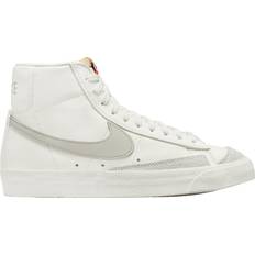 Nike Blazer Mid'77 SE W - Sail/Light Bone/Sail/Black