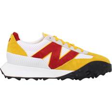 New Balance Gold Trainers New Balance Casablanca x XC-72 - Red/Gold