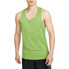 Men - Nylon Tank Tops Nike Dri-FIT ADV Run Division Pinnacle Tank Top Men - Chlorophyll