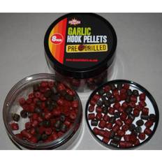 Pellets 8 mm Dynamite Baits Pre Drilled Pellets Garlic Hook 8 mm