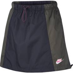 Nike Nederdele Nike SPORTSWEAR WOVEN SKIRT W XS, Basic