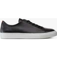 Sneakers Less