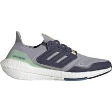 adidas UltraBoost 22 M - Halo Silver/Shadow Navy/Linen Green