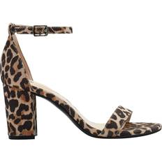 Bandolino Armory - Medium Beige