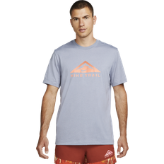 Nike dri fit tshirt Nike Dri-Fit Trail Running T-Shirt