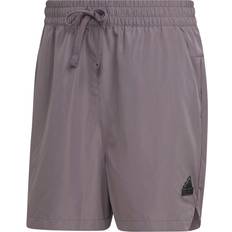 adidas Tech shorts Trace