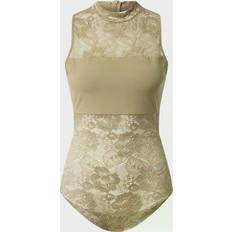 Urban Classics Body Donna in Pizzo - Taglia