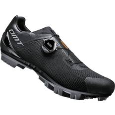 KM4 Skor Black/Black