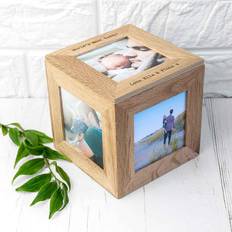 Treat Gifts Personalised Oak Friends Cube Keepsake Marco de Foto 11x11.5cm