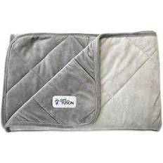 PetFusion PetFusion Large Premium Quilted Pet Blanket