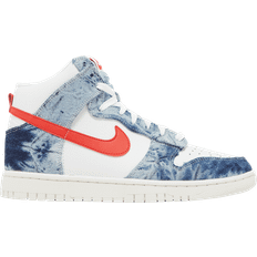 NIKE Dunk High W - Multi-Color/White/Sail/Habanero Red