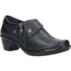 Shoes Easy Street Darcy Shooties (Women)