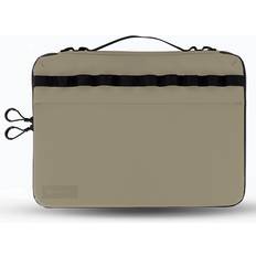 Wandrd Laptop Case 16-Inch Tan