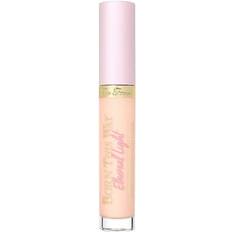 Too Faced Born This Way Illuminating Concealer Oatmeal Oatmeal