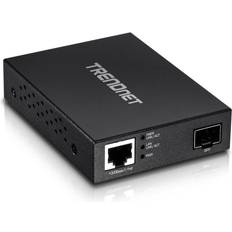 Poe converter Trendnet TFC-PGSFP Gigabit PoE PD SFP Fiber Media Converter 1000Base-LX 1000Base-SX 1000Base-T RJ-45 / SFP Mini-GBIC