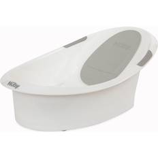 Newborn Baby Bath
