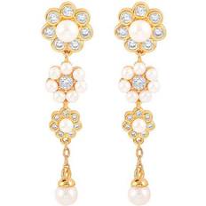 Hultquist aya flower Hultquist Copenhagen Aya Tripple Flower Earrings Goldplated S08259-G