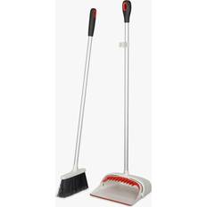 White Brushes OXO Good Grips Upright Sweep Set