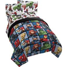 Red Fabrics Jay Franco Marvel Avengers Superhero Team Kids 5 Piece Full Bed Set