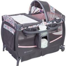 Deluxe II Nursery Center Playard Bluebell
