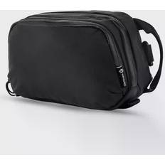 Tech pouch Wandrd bag. Tech Pouch Large