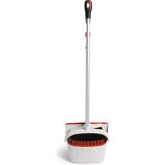 Fejesæt OXO Good Grips Large Sweep Set with Extendable Broom