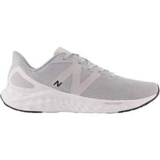 New balance fresh foam arishi v4 m New Balance Fresh Foam Arishi V4 M - Silver Mink/White/Silver Metallic