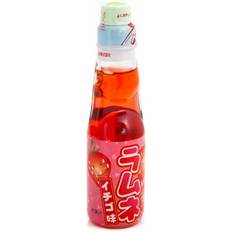 Confiserie et Biscuits HATA Kosen Ramune Strawberry Japansk mousserande lemonad