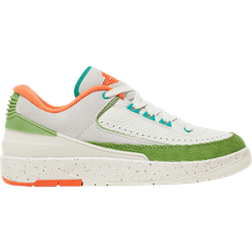 53 ⅔ Sneakers NIKE Air Jordan 2 Retro Low Titan - Sail/Chlorophyll/Coconut Milk/Safety Orange