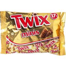 Twix Twix Minis Pose