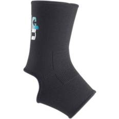 Ultimate Performance Perforance Elastic Ankle Support AW22