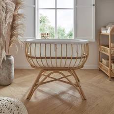 CuddleCo Rattan 2 Piece Nursery Set with Crib & Clothes Rail Aria