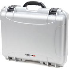 Nanuk 930-2005, Hard Case with Padded Divider, Silver 930-2005