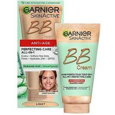 Garnier Cosmétiques Garnier Hydratant teinté BB Crème anti-âge SPF25 SkinActive Light