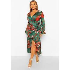 Kjole ruffle boohoo Plus Floral Ruffle