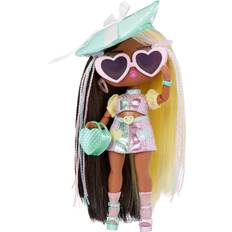 LOL Surprise Tweens Series 4 Fashion Doll Darcy Blush