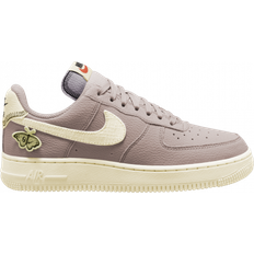 NIKE Air Force 1 '07 SE W - Air Sprung