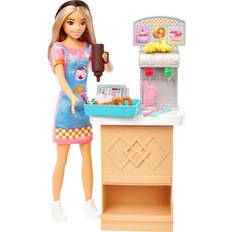 Mattel Barbie Skipper Doll and Snack Bar Playset with Color-Change Feature and Accessories First Jobs