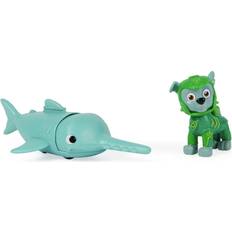 Paw Patrol Legetøj på tilbud Paw Patrol Figur Rocky Med Savfisk Aqua Pups