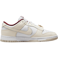 Nike Dunk Low SE W - White/Team Red/Photon Dust/Phantom