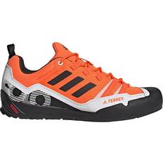 Adidas terrex swift solo adidas Terrex Swift Solo Approach W - Impact Orange/Core Black/Crystal White