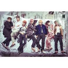 Close Up BTS Group Poster 61x91.5cm